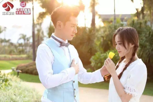 家在广州，如果想想出去租房子证，应该每天每一餐都吃15块吗？游戏画面